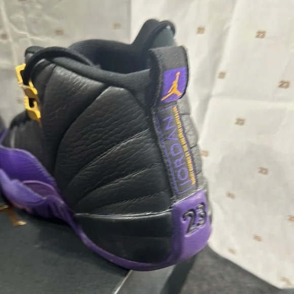 Jordan Boys 3.5Y Shoes Black and Purple - Picture 2 of 7